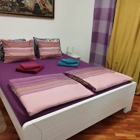 The Location In Town 65m2 Apartment *